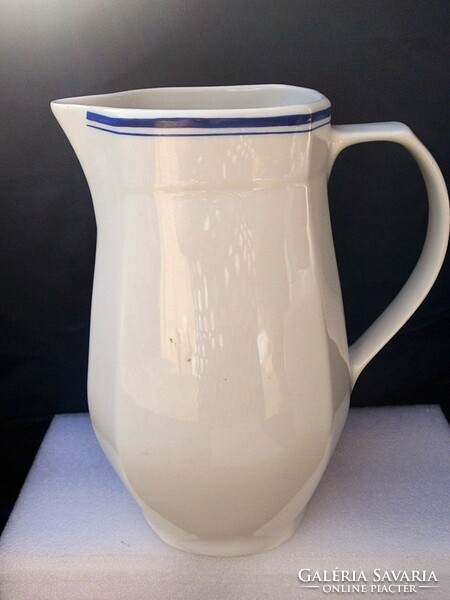 Lowland jug