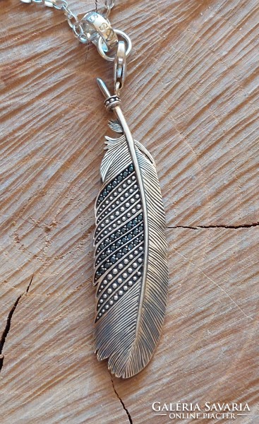 Thomas sabo silver bird feather pendant with zirconia stones, on a long anchor style chain, with pendant holder