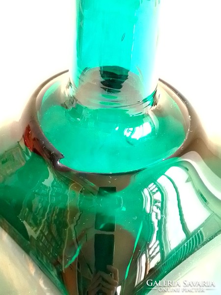 Régi sötét türkiz zöld színes szögletes pincetok formába fújt üveg palack dekorációnak gyönyörű