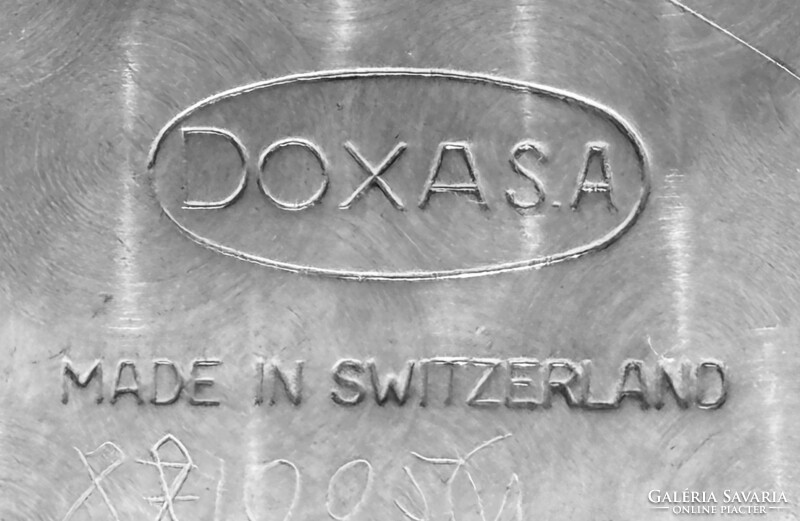 1964-es Fekete számlapos DOXA, Pontos működéssel! Átmérő 35 mm k.n.Személyesen a MOM Park környékén