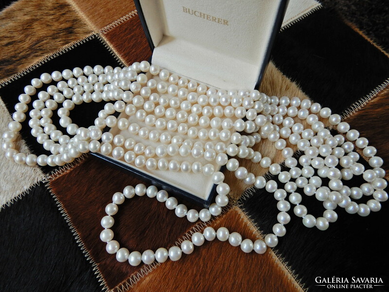 Extra long string of genuine freshwater pearls, without clasp (2.52 m!) ﻿