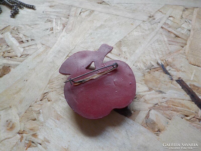 Retro mother of pearl apple brooch