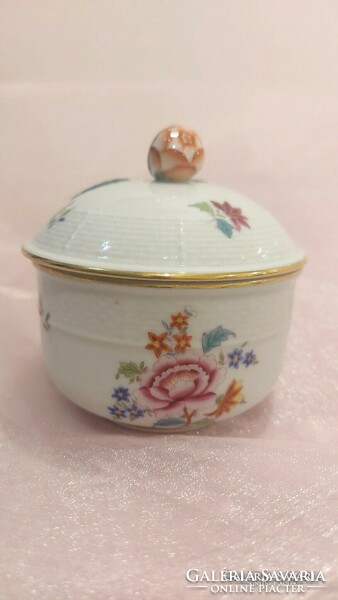 Herend flower holder, porcelain sugar bowl.