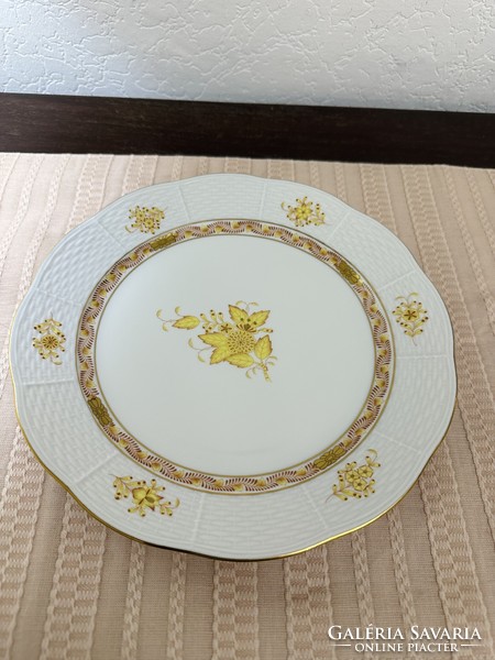 Rare!!! Herend yellow plate with appony pattern.