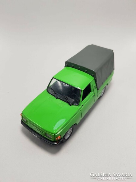 Wartburg 353 car model, model