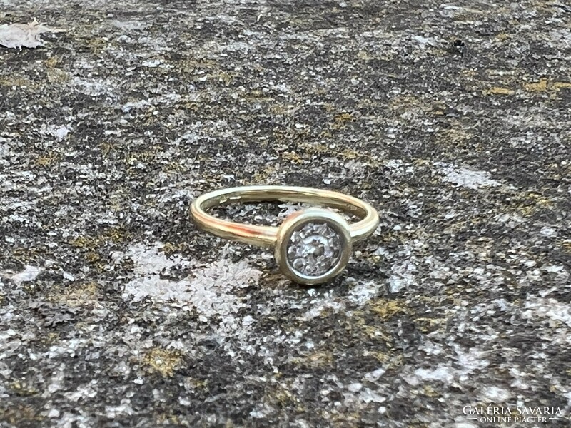 14K gold ring - with diamonds