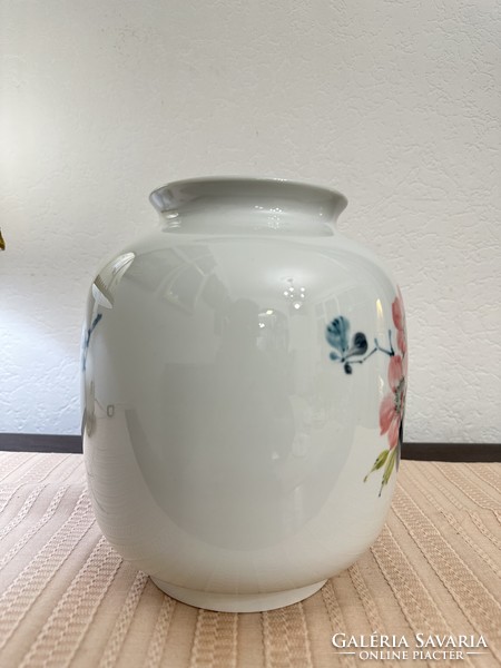 Very rare!!! Large Chinese hand-painted patterned vase by Herend.