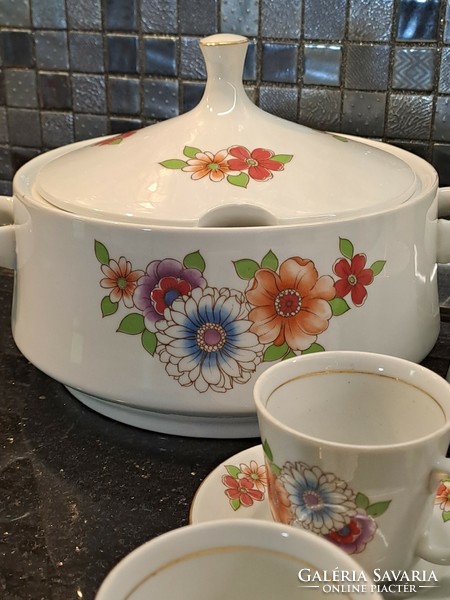 Alföldi porcelain coffee set and soup bowl