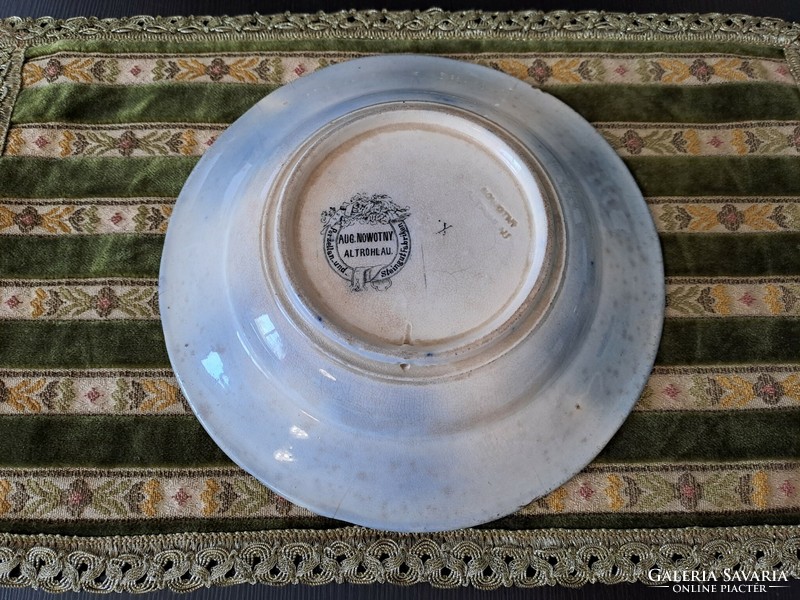 Antique plate August Nowotny 20 cm