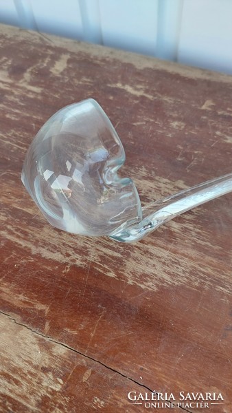 Glass measuring spoon with handle