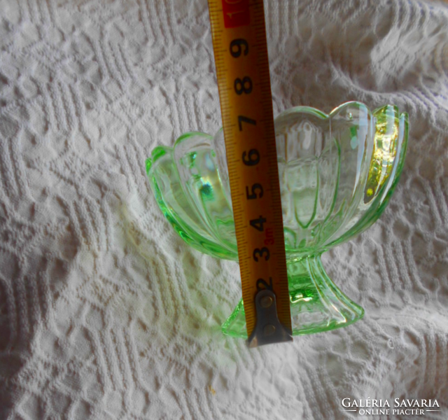 Uranium-green goblet-shaped glass cup