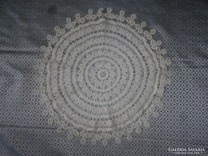 Transylvanian variegated and crochet lace round tablecloth