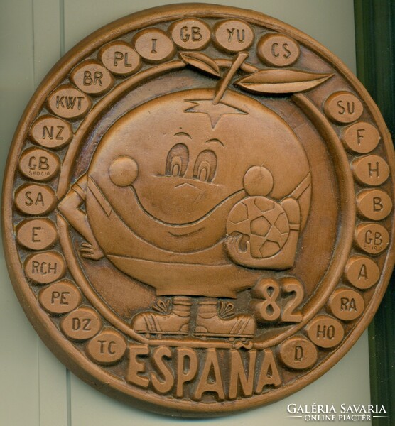 Commemorative plaque for the World Cup in Madrid