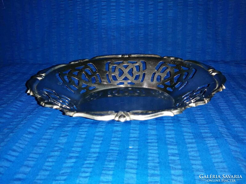 Metal bowl 23*27 cm (a15)