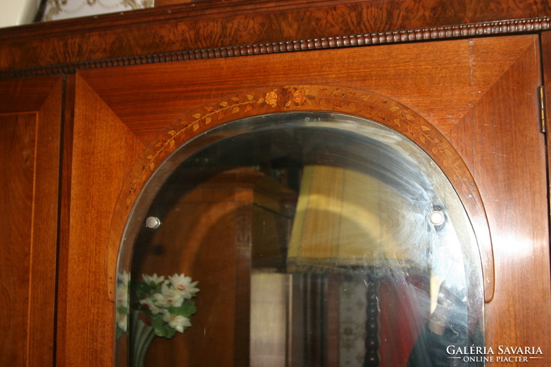 Antique cabinet with 3 doors