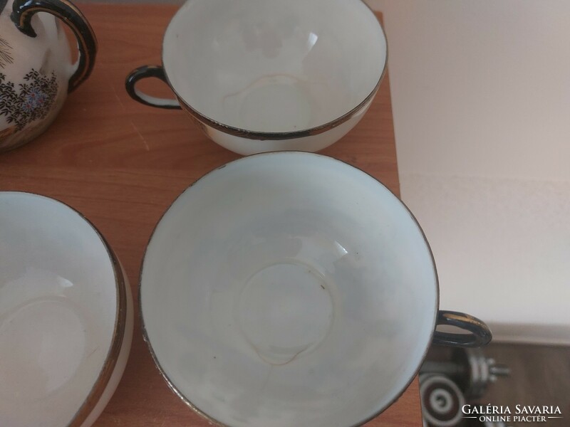 (K) Japanese porcelain tea set