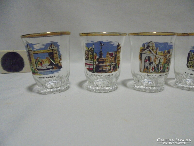 Sights of London - a set of six colorful drink glasses in a box - souvenir