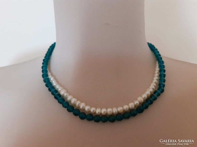 Beautiful necklaces to be restored with cultured pearls and crystal pearls