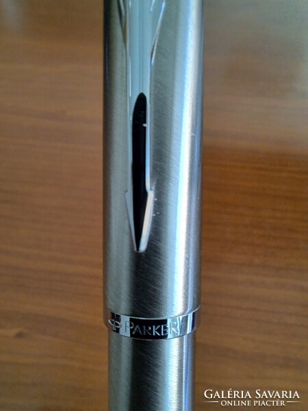 New parker fountain pen