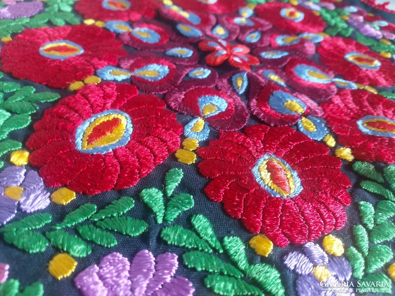 Beautiful, richly decorated handwork embroidery with silk thread, matyó tablecloth 48 x 43 cm