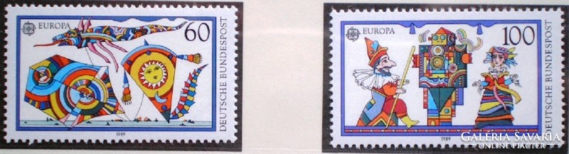 N1417-8 / Németország 1989 Europa : Gyermekjátékok bélyegsor postatiszta