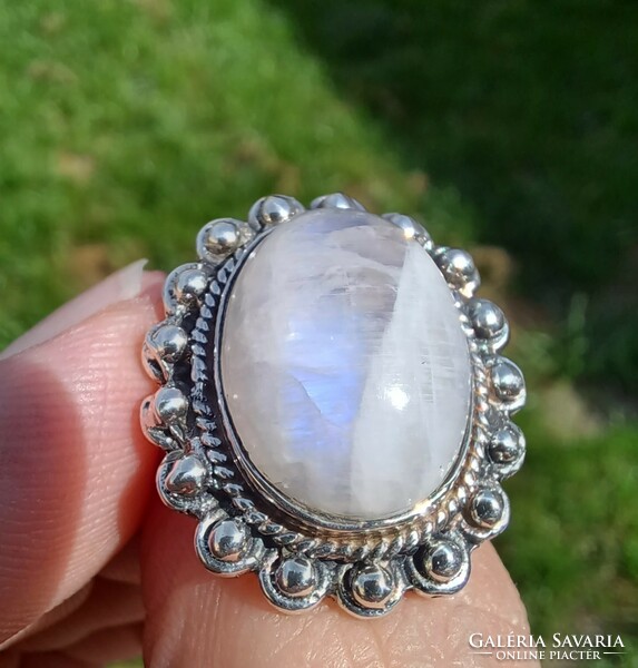 Beautiful rainbow moonstone silver ring