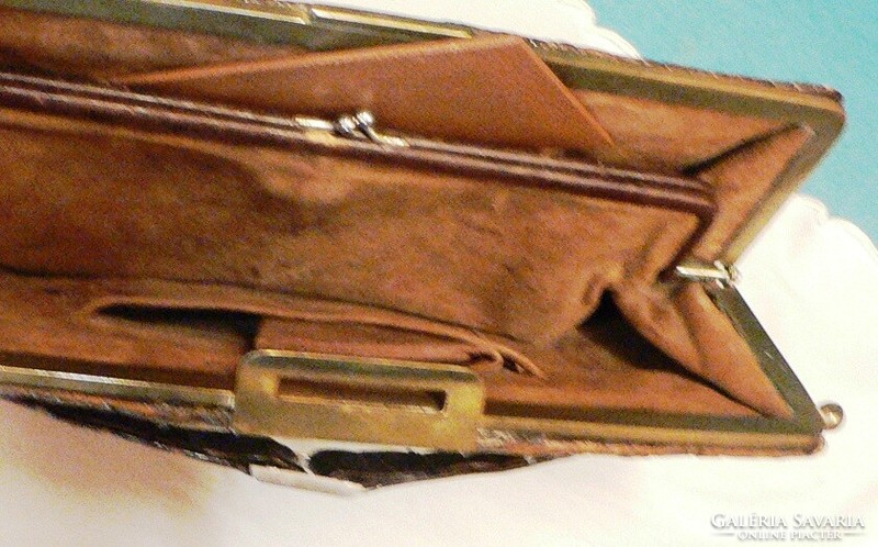 Vintage vastag krokodilbőr kézitáska pénztárcával, tükörrel