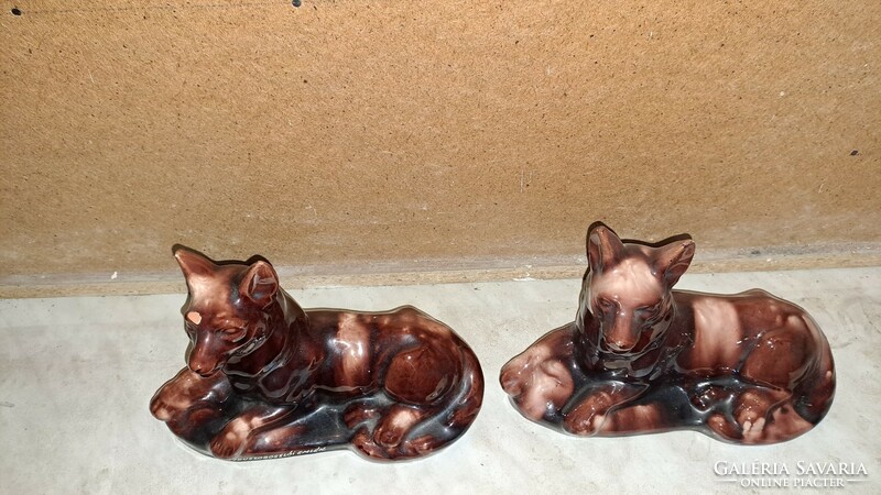 Ceramic dogs 24x17 cm.