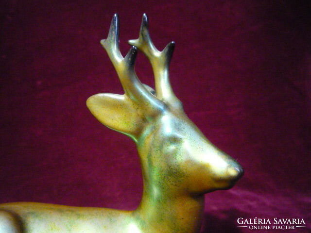 Recumbent roe deer - Zsolnay eosin plastic surgery 2404 10