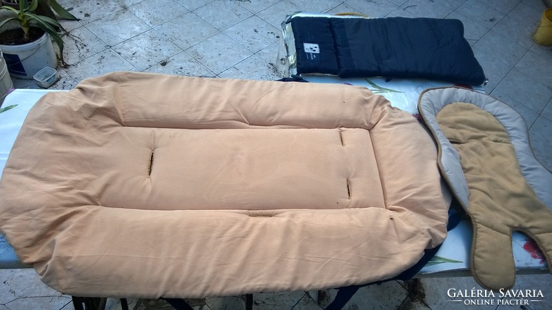Babahordozó táska-3 részes, mászószőnyegként is szétnyitva, zsebbel ellátott takaróval