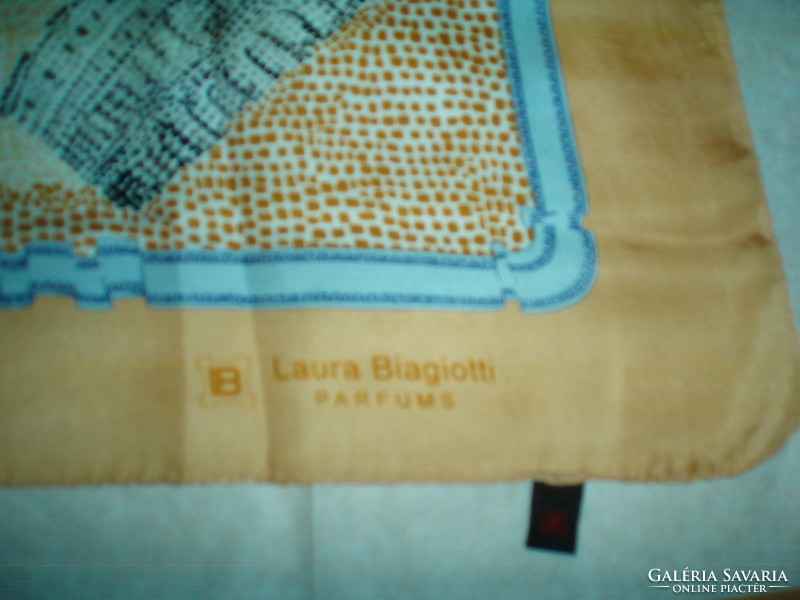 Vintage Laura Biagiotti selyem kendő