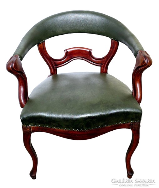 A804 beautiful antique baroque style leather armchair