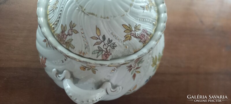 Sarreguemines. Louis sugar bowl is damaged