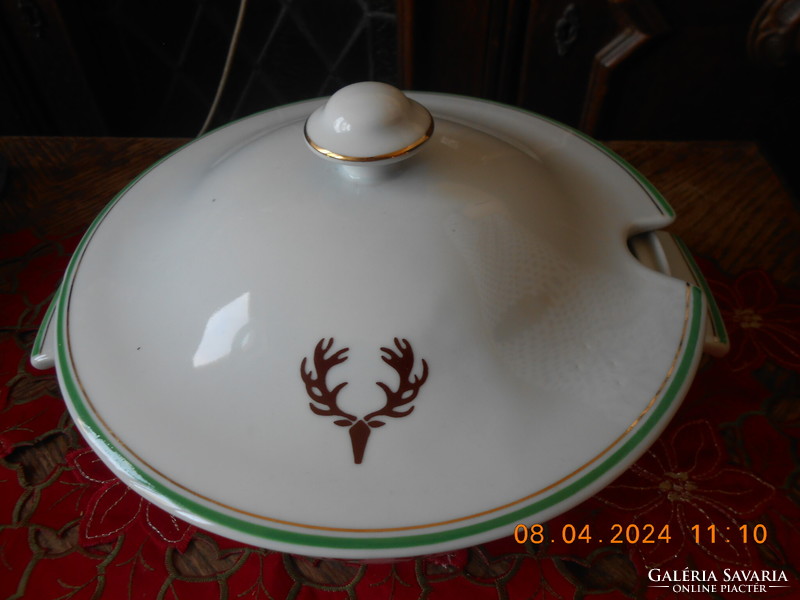 Zsolnay soup bowl with a hunting scene