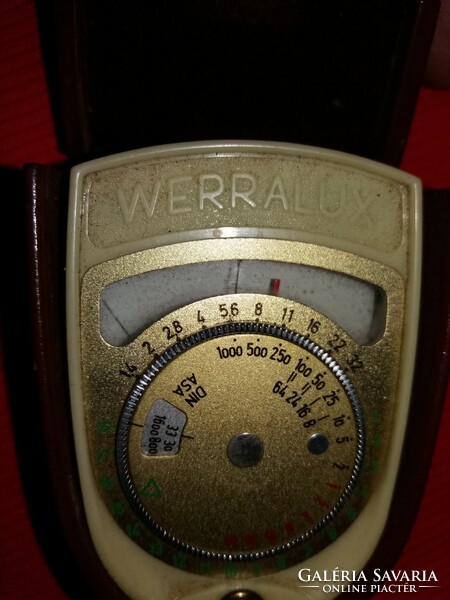 Antique photography prop warralux light meter gadget in leather holder, good condition according to pictures