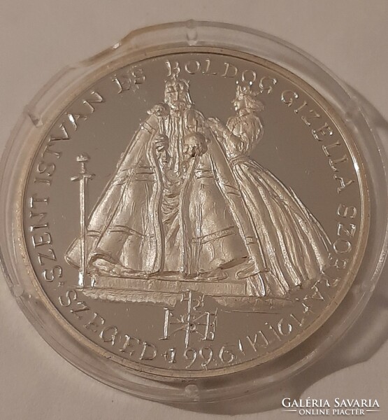 Sándor Kligl (1945-) 1996. 'Szent István and happy Gisella statue Szeged' silver-plated commemorative medal (42mm