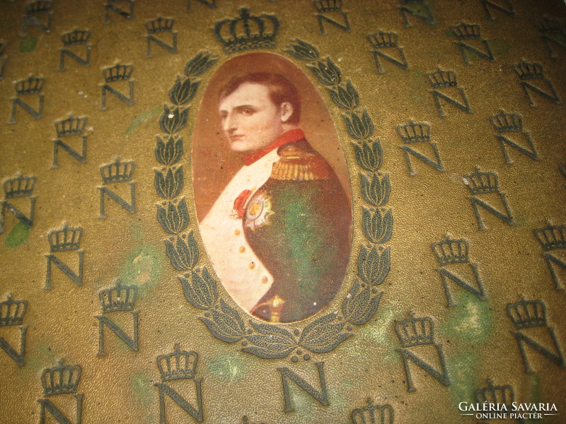 Napoleon album, nice condition, with colorful pictures from the 1910s
