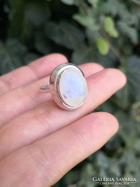 Szépséges, valódi holdkő ezüst gyűrű