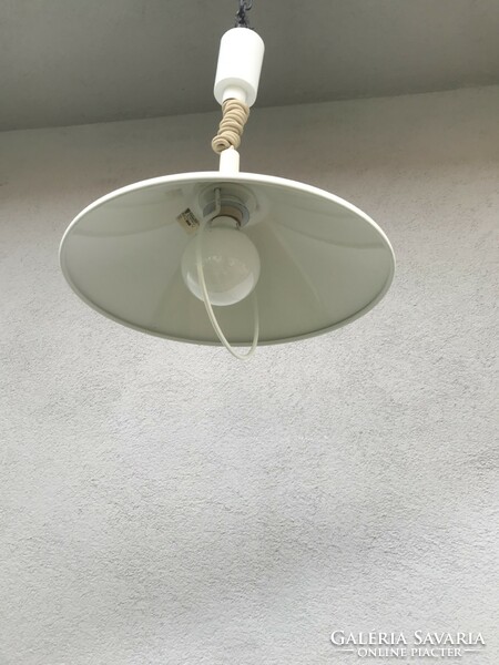 Metal lamp chandelier white