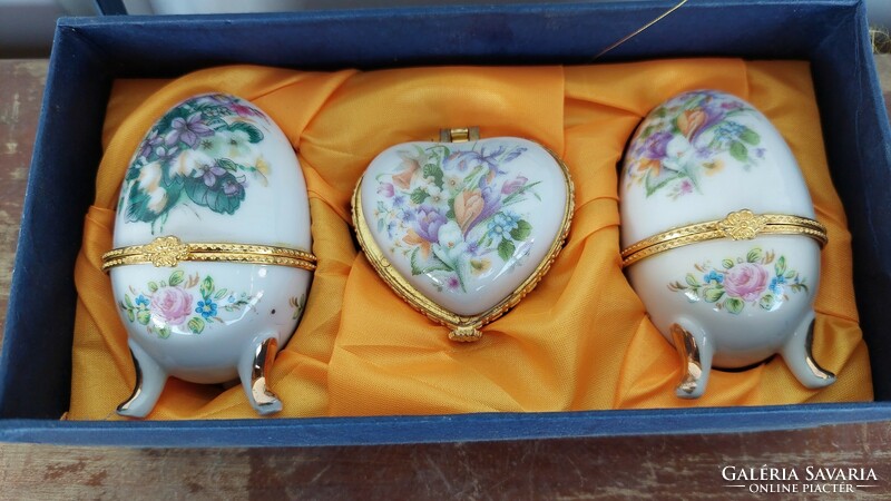 Porcelain jewelry box set of 3 in a box