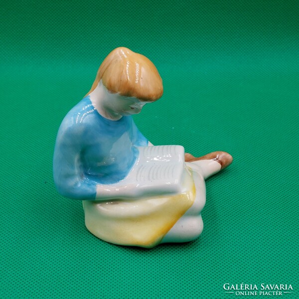 Rare collectible Bodrogkeresztúr ceramic reading girl figure