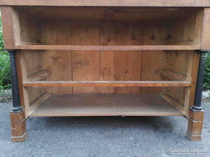 Biedermeier chest of drawers.