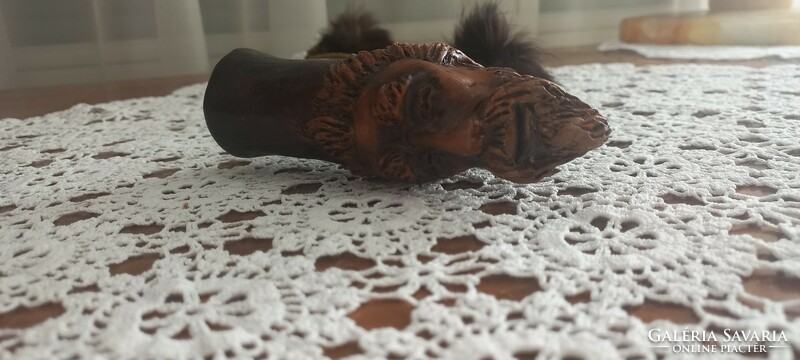 Kerámia pipa,nagy méretű, férfi fejet ábrázoló, fa nyéllel