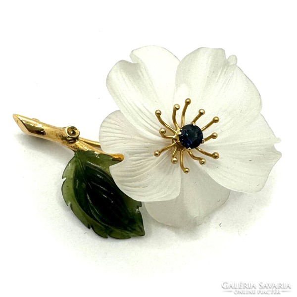 Flower brooch made of carved rock crystal and jade!