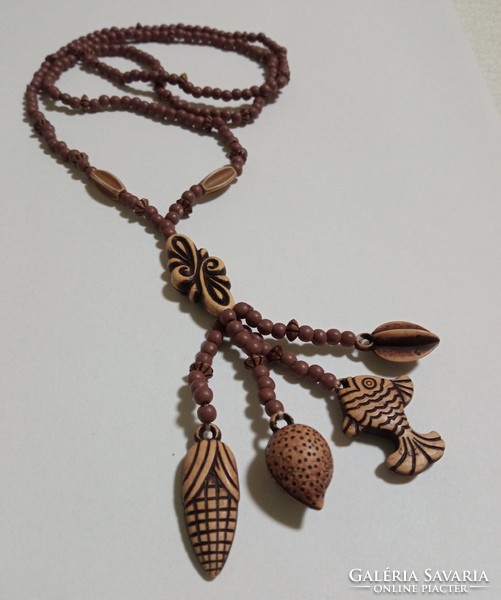 Retro fashion necklace - special pendant with brown tiny pearls