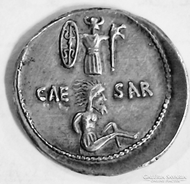 Roman denarius 48-47 BC