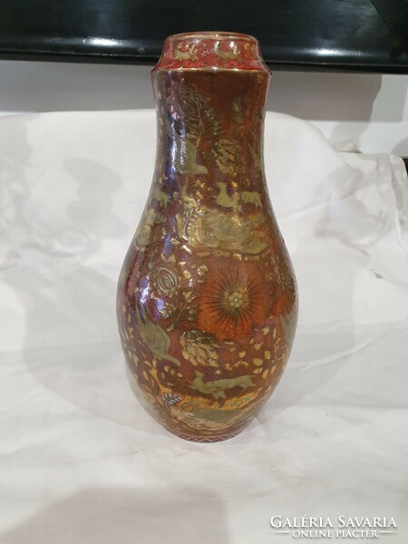 A very rare antique Zsolnay eosin-glazed vase depicting many animals. I recommend it to collectors. Round stamped.