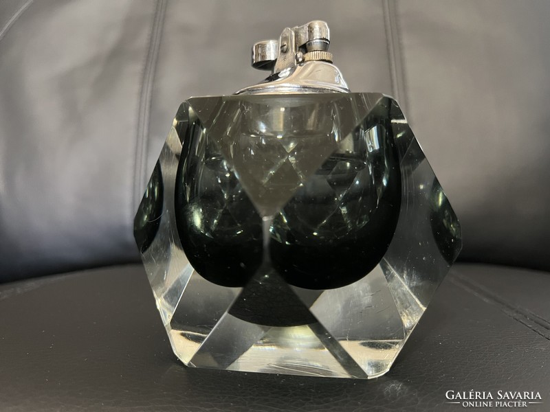 Flavio Poli tervező , Murano Sommerso Luxus fazettált , füstös üveg , asztali öngyújtója 1960-as éve