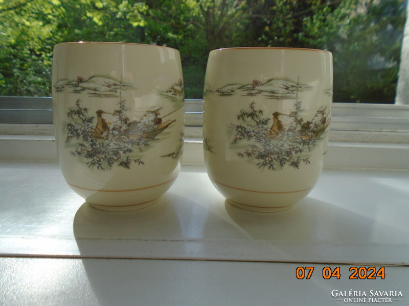 Chinese Yunomi tea cup with double relief painting, in a box, with an interesting mark