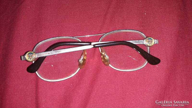 Retro minőségi fémkeretes üveglencsés szemüveg kb. 1 -es erősség a képek szerint 15.